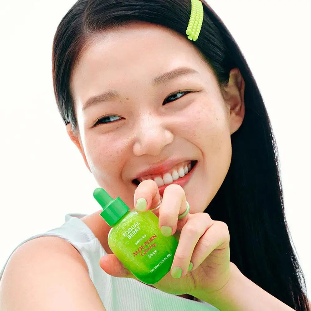 EQQUAL BERRY Korean Skincare Sensitive Skin Soothing Essence (30ml)